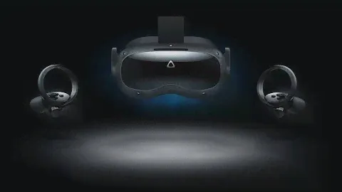 VIVE Focus 3 - Headset and Controllers