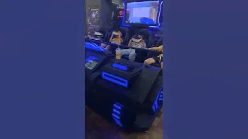 Factory Price Virtual Reality Vibrator 9D Vr Arcade Machine With Htc Vive Pro Glasses
